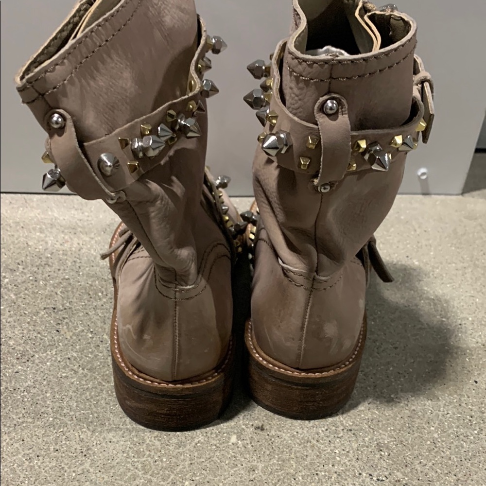 SAM EDELMAN Studded Taupe Ankle Boots - Picture 4 of 9